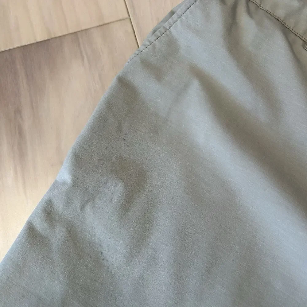 Faherty All Day Shorts Tan 9” Inseam *Stain Men's 38